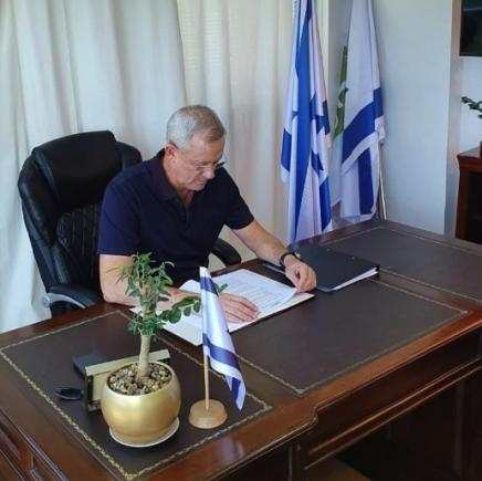 Lovitură pentru Benjamin Netanyahu. Președintele îl va desemna premier pe rivalul său, Benny Gantz