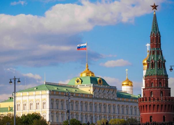 Trustul de presă al MApN: Postacii Kremlinului, mai periculoși decât COVID-19