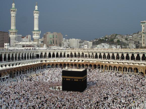 DESCHIDERE ÎN ARABIA SAUDITĂ: Zece femei au fost numite în funcții de conducere importante la Mecca și Medina