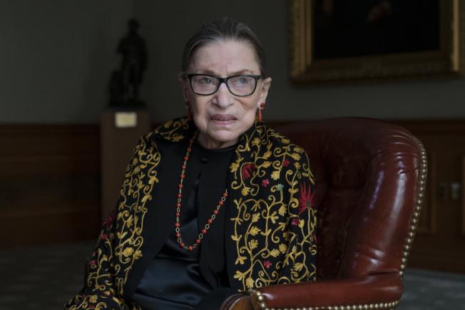 A murit un simbol al justiției. Ruth Bader Ginsburg, judecătoare progresistă a Curţii Supreme din SUA, a murit la 87 de ani