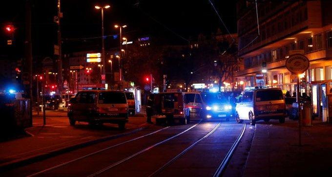 Cine era suspectul anihilat de forțele de ordine de la Viena, după atacul terorist