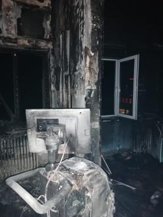 A fost anuțat cel de-al 12-lea DECES după incendiul de la Piatra Neamț