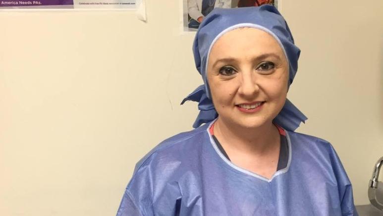 Lumea, un VIS NIPON. Anca Stuparu, versuri de colecție: ,,Mai știi? Îţi amintești? / Când deșiram păpădii / Și alergam râzând printre flori de cireș?” 