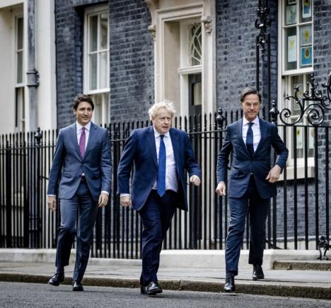 Prim-ministrul canadian Justin Trudeau a fost întâmpinat cu proteste la Londra