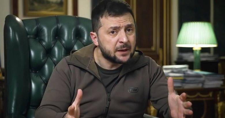 Zelensky l-a invitat pe Macron să vină să constate „genocidul”