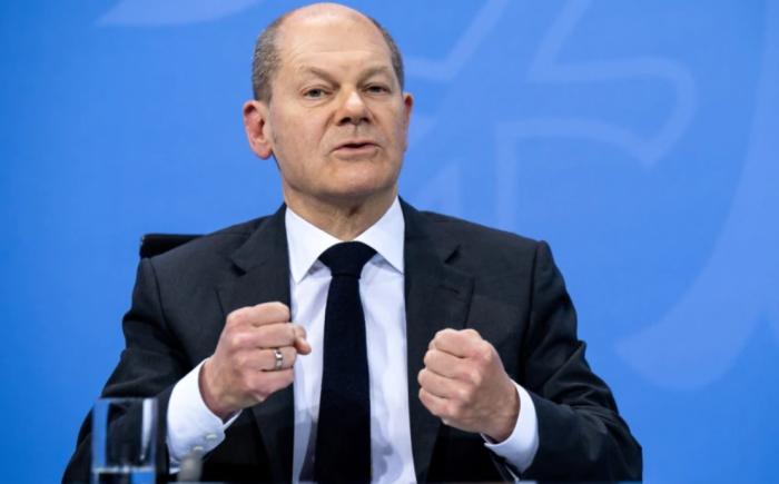 Olaf Scholz: Putin e responsabil de "crime de război"