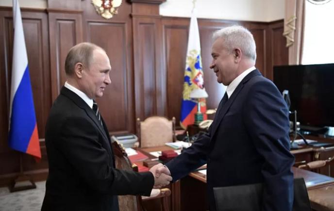 Patronul gigantului petrolier rus Lukoïl a demisionat