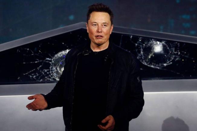 Un comandant ucrainean asediat în Azovstal îi cere ajutor lui Elon Musk: "Daca nu tu, cine altcineva?" 