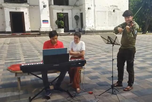 Londra: Acuzat că este pro-rus, pianistul Alexander Romanovsky este suspendat de Colegiul Regal de Muzică