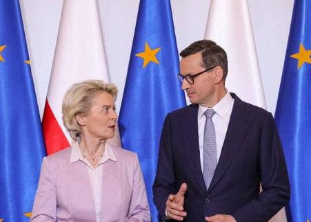 Polonia consideră „scandalos” comentariul lui von der Leyen despre alegerile din Italia: „Este aceasta Europa pe care o dorim?"