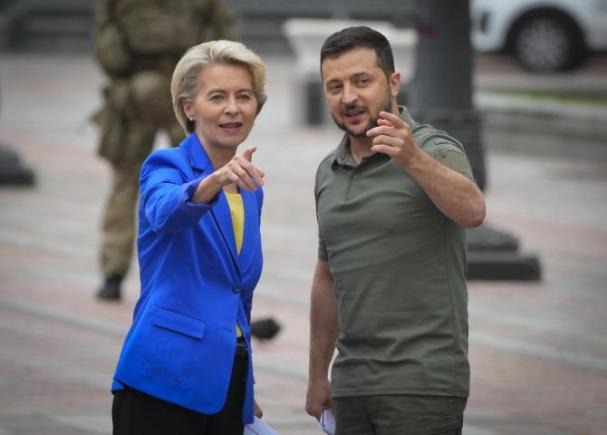 Ursula Von der Leyen și Charles Michel îi felicită pe ucraineni și pe Zelensky pentru premiul Saharov