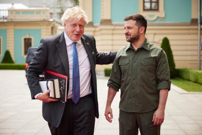 Boris Johnson:„Germania spera la o înfrângere rapidă a Ucrainei, Franța a fost „în negare iar Zelensky "absolut remarcabil”
