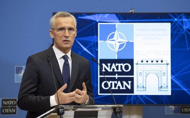 Stoltenberg: "Rusia încearcă să folosească iarna ca armă"