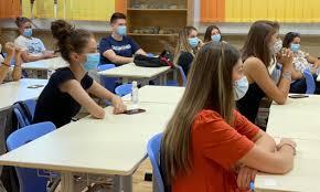 Efectele pandemiei: elevii de azi vor avea venituri mai mici toată viața din cauza scolilor închise timp de 2 ani
