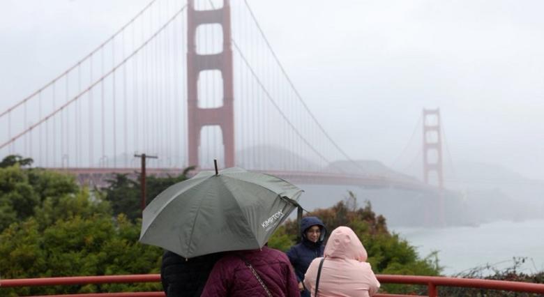 O „bombă ciclonică” lovește California
