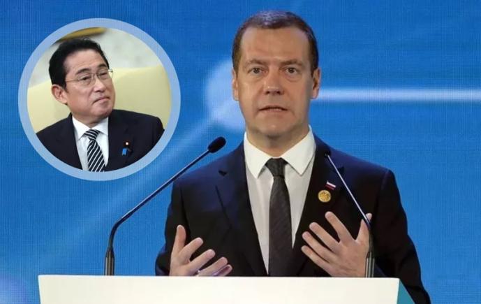 Medvedev: "Premierului Japoniei ar trebui să-i fie rușine și să-și faca hara-kiri"