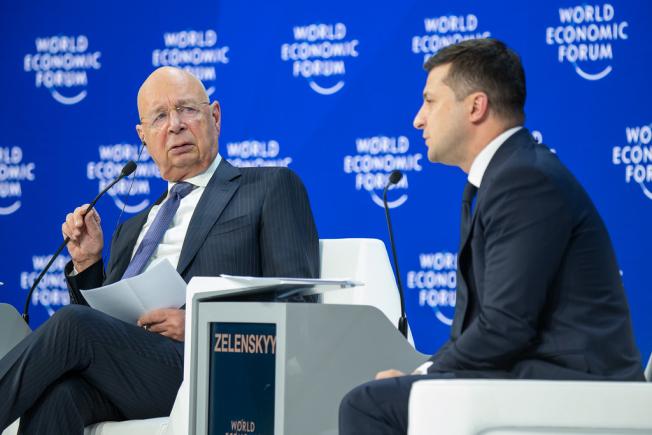 O mare delegație de ucraineni merge la Davos pentru a cere mai mult ajutor de la occidentali