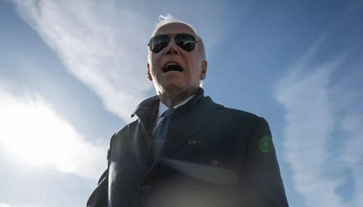 "E ca și cum ai marca un gol după ce meciul s-a terminat": Biden criticat pentru întârzierea în doborârea balonului chinez
