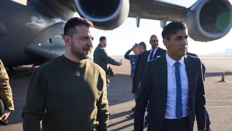 Rusia avertizează Londra să nu trimită avioane de luptă în Ucraina
