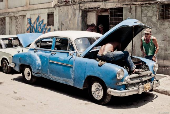 Parlamentul European votează sfârșitul motoarelor termice în 2035