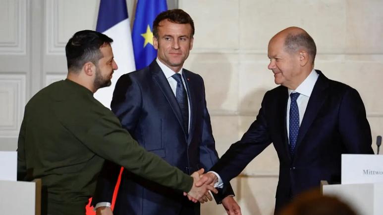 Germania, Franța și Marea Britanie i-au spus lui Zelensky că trebuie să ia în considerare discuțiile de pace, scrie WallStreetJournal