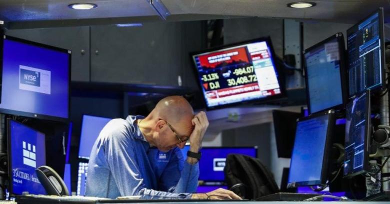 Bursele europene cad din nou: un laureat Nobel pentru economie nu exclude alte falimente ale băncilor 