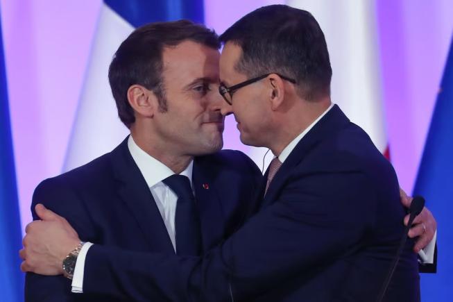 Prim ministrul polonez Morawiecki joacă rolul unui anti-Macron al Europei la Washington