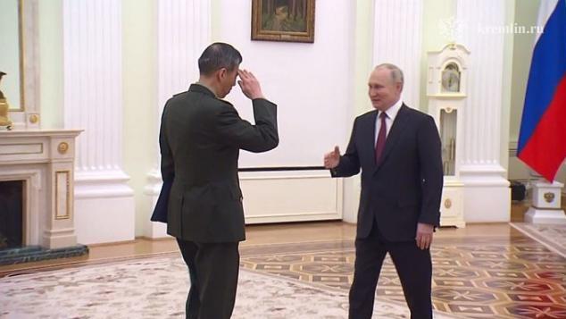 Ministrul chinez al Apărării salută legăturile „strânse” cu Moscova în timpul întâlnirii cu Putin