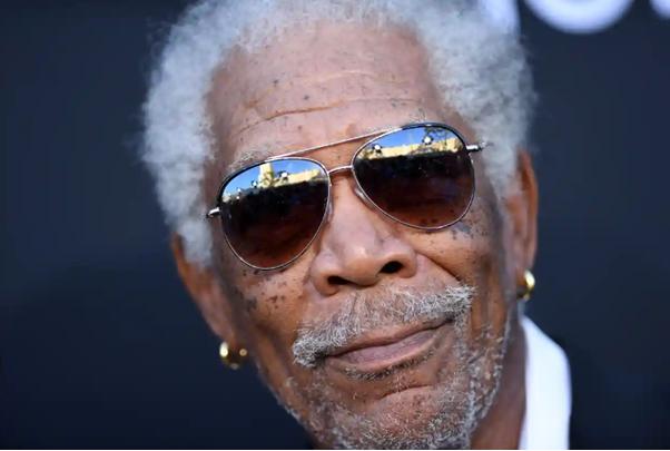 Morgan Freeman despre termenul afro-americani: ”O insultă! Termenul ”negru” este frumos! Africa este un continent, nu o țară”