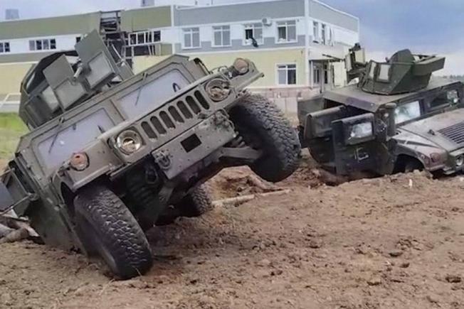 Washingtonul analizează rapoarte conform cărora vehicule americane au fost folosite în interiorul graniței ruse