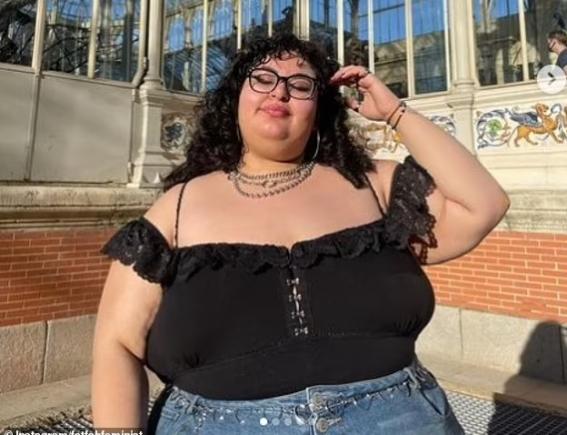 Oamenii grași sunt acum un grup protejat în New York: primarul semnează o lege privind discriminarea care plasează obezitatea în aceeași categorie cu rasa și religia