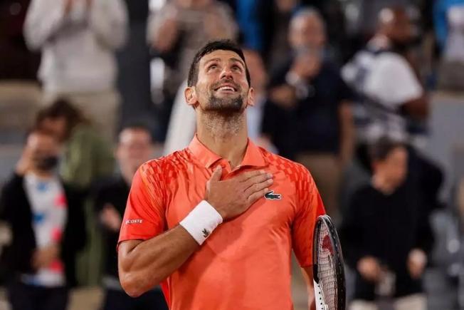 Djokovic este simbolul sârbilor care nu mai suportă hărțuirea în regiunea Kosovo de Nord