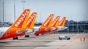EasyJet anulează 1.700 de zboruri în această vară, în principal pe aeroportul Gatwick din Londra