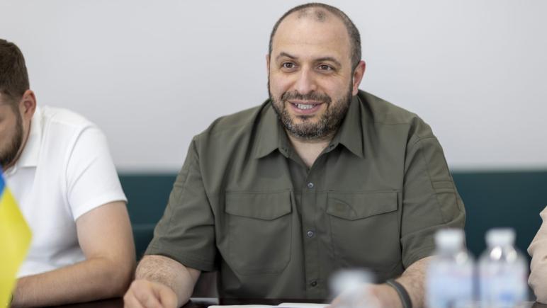 Noul ministru al Apărării, Rustem Umerov, promite că va elibera „fiecare centimetru” din Ucraina