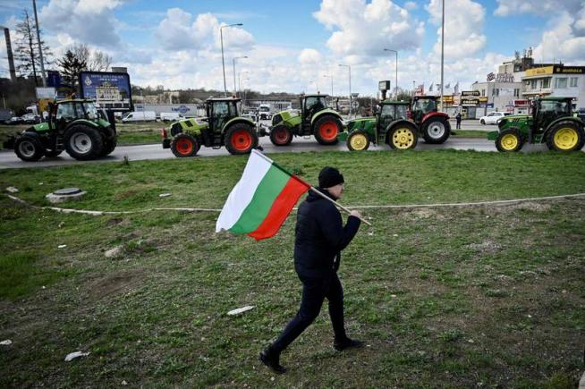 Bulgaria anunță ridicarea interdicției importurilor de cereale ucrainene