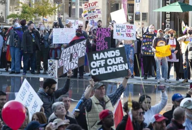 Proteste în Canada împotriva programului de educație sexuală din școli