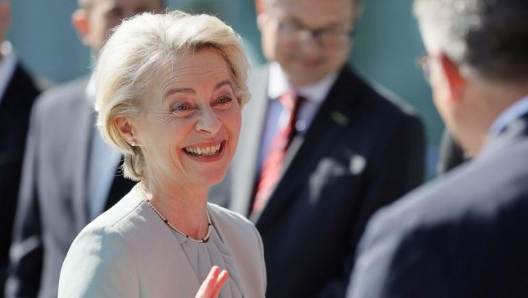 Ursula von der Leyen anunță plata unei noi tranșe de ajutor de 1,5 miliarde EUR pentru Ucraina