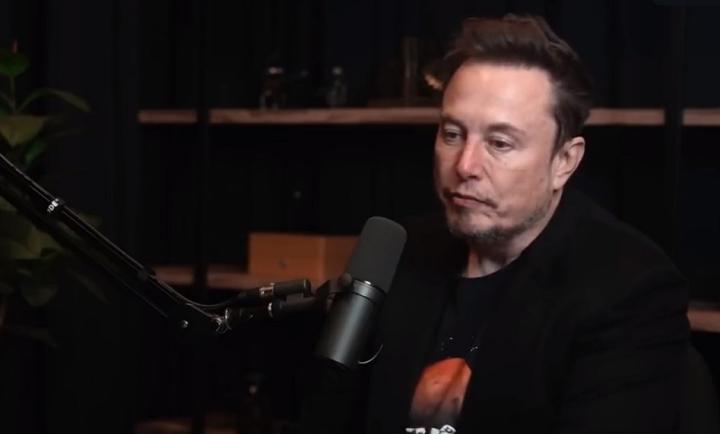 "Nu trimiți floarea tineretului ucrainean să moară în tranșee”, a spus Musk despre razboiul din Ucraina