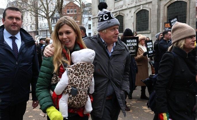 Londra:  Peste 100.000 de oameni au manifestat împotriva antisemitismului, Boris Johnson printre participanți