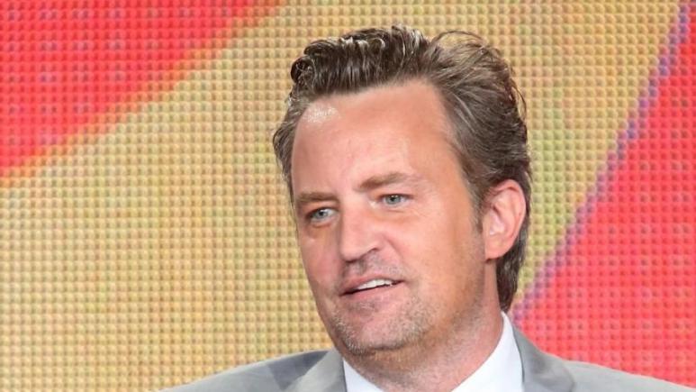 Starul din „Friends” Matthew Perry a murit "accidental" din cauza consumului de ketamină