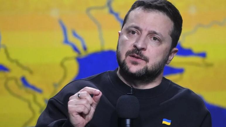 Zelensky: Ucraina va produce „un milion de drone” în 2024