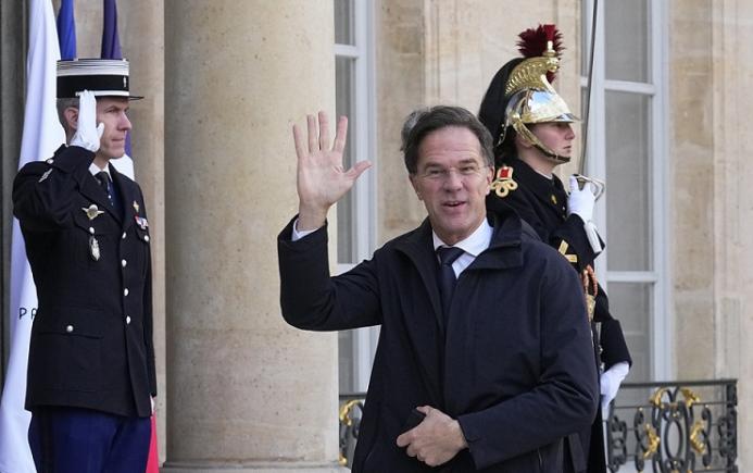 Franța îl sprijina pe olandezul Mark Rutte pentru conducerea NATO