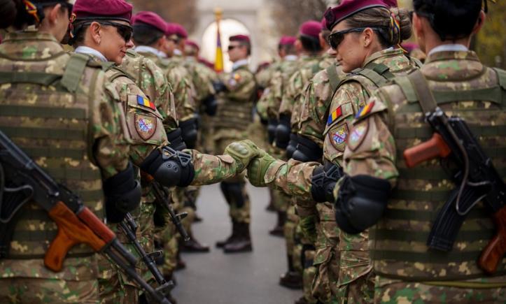 Le Figaro: România vrea să poată disloca militari în străinătate pentru a-și proteja cetățenii în afara teritoriului său