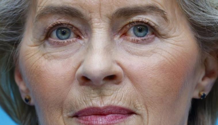 Europarlamentarii au dezavuat-o pe Ursula von der Leyen votând împotriva numirii unui consilier 