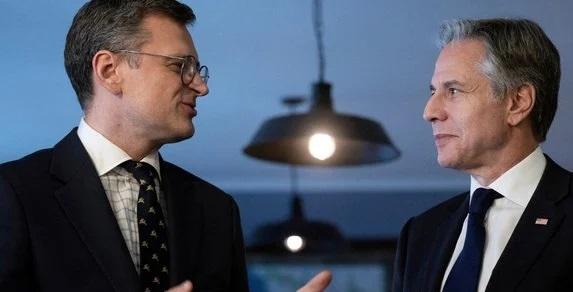 Antony Blinken: „Nu am încurajat loviturile în afara Ucrainei dar depinde de Ucraina să ia decizii cu privire la modul în care conduce acest război”