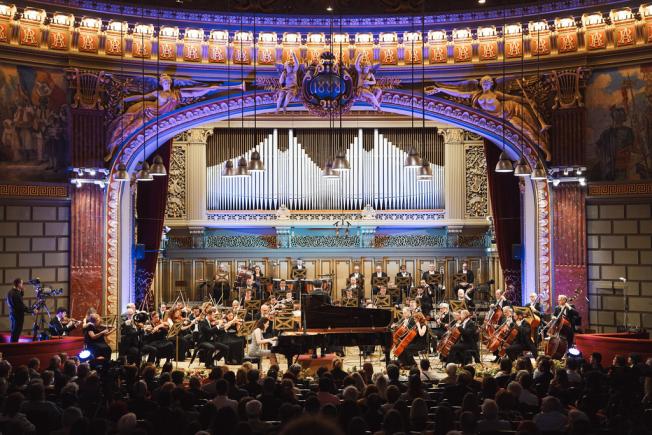 Record istoric de concurenți înscriși la secțiunile instrumentale ale Concursului Internațional George Enescu din acest an