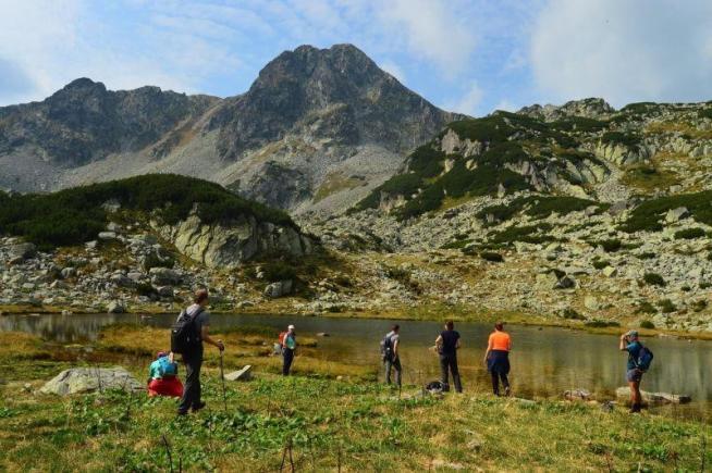 Fabuloasa Românie. Lacuri şi stâncă - excursie în Munţii Retezat