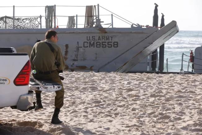 Mai multe nave americane au eșuat în apropierea portului artificial de ajutor din Gaza