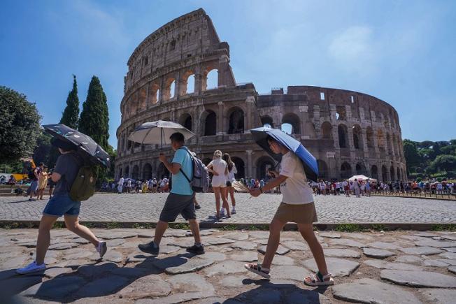 Italia se sufocă în timpul primului val de căldură al anului