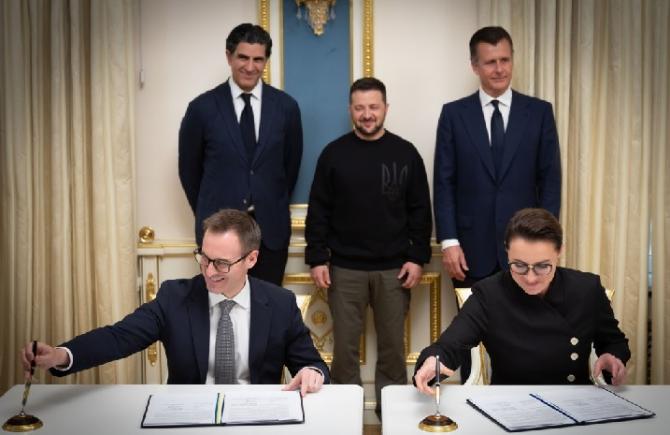 Propunerea Ucrainei pentru o reducere cu 60% a datoriilor a fost respinsă de creditorii săi privați occidentali